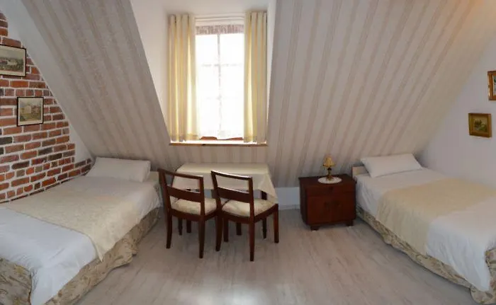 Karczma Rzym Мини-отель 3*